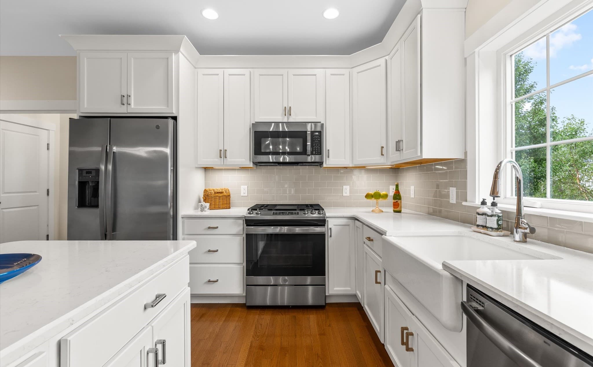 Single Family Residence at 106 White Clover Trl, Plymouth MA 02360, Plymouth, photo 7 of 33