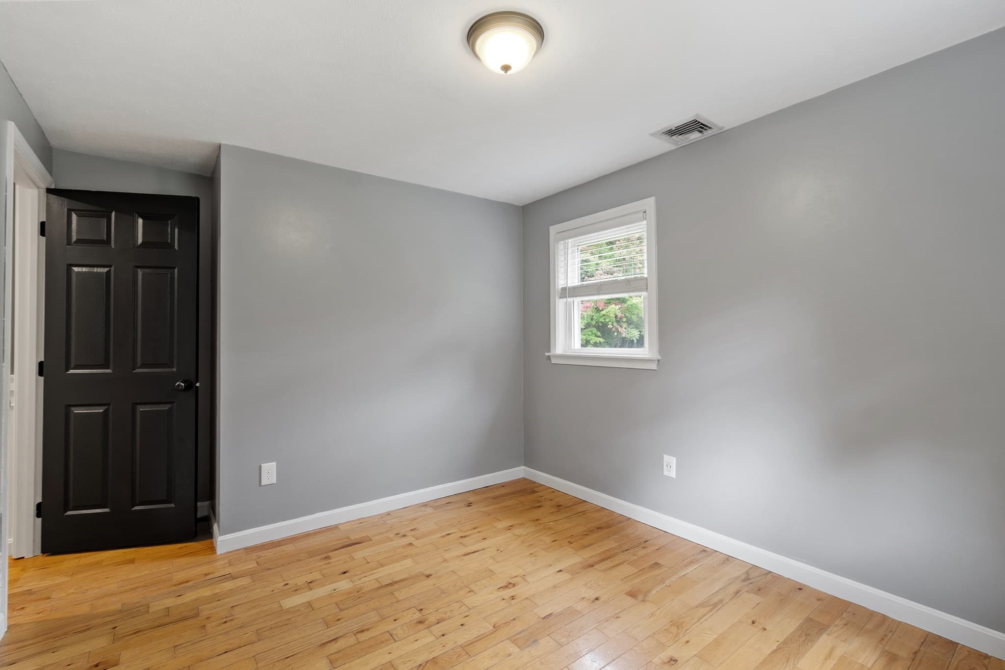 Single Family Residence at 365 E Rindge Rd, Ashburnham MA 01430, Ashburnham, photo 12 of 41