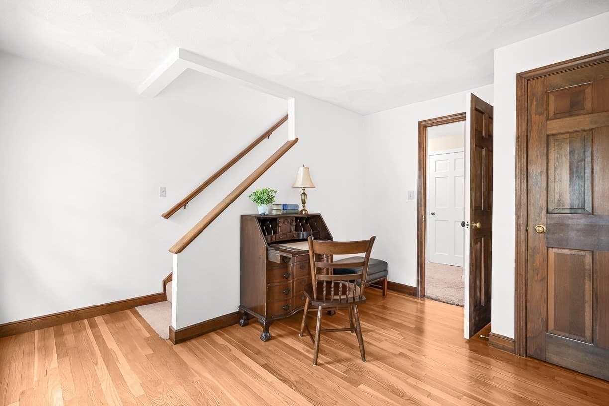 Single Family Residence at 220 Abbott St, North Andover MA 01845, North Andover, photo 27 of 35