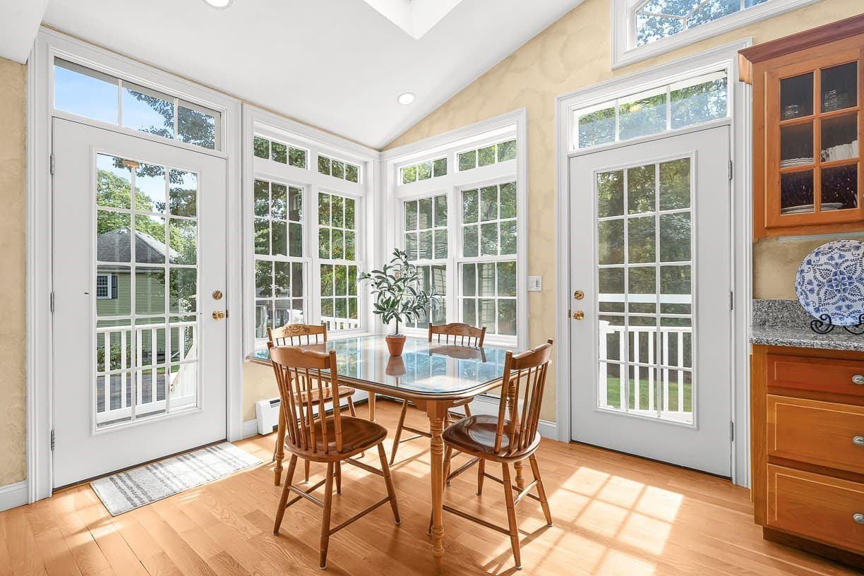 Single Family Residence at 220 Abbott St, North Andover MA 01845, North Andover, photo 9 of 35