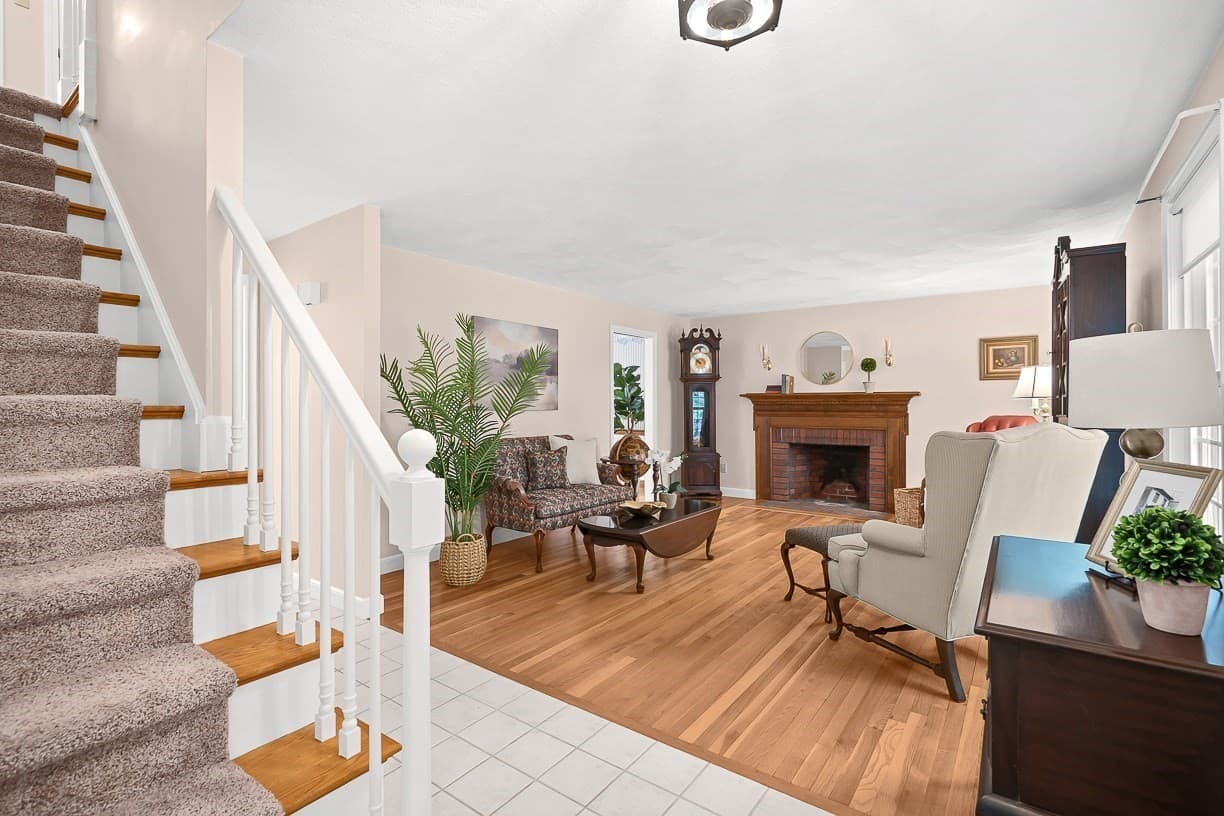 Single Family Residence at 220 Abbott St, North Andover MA 01845, North Andover, photo 14 of 35
