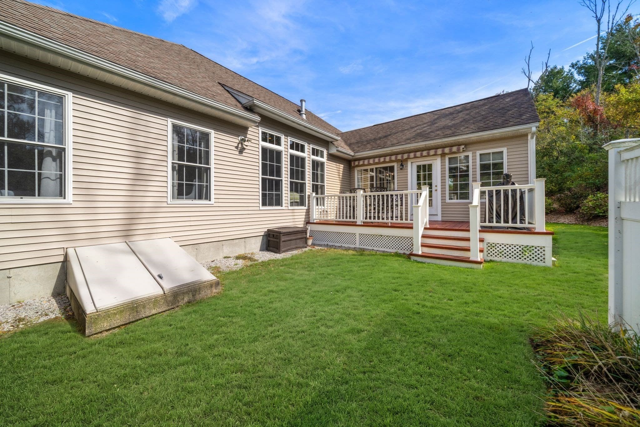 Condominium at 12 Silver Brook Lane # 12, Norwell MA 02061, Norwell, photo 40 of 42