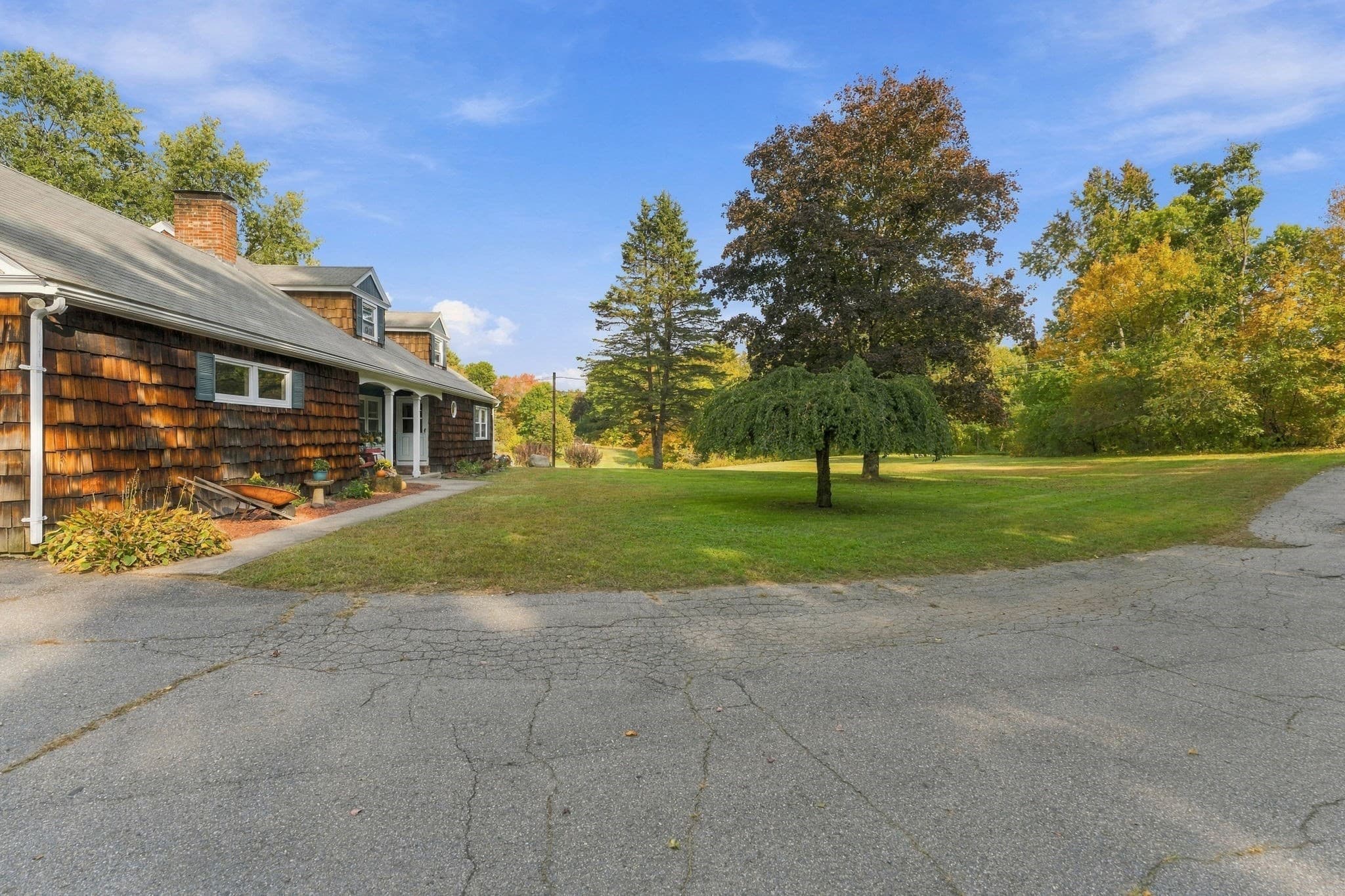 Single Family Residence at 480 Hartford Ave E, Uxbridge MA 01569, Uxbridge, photo 37 of 42