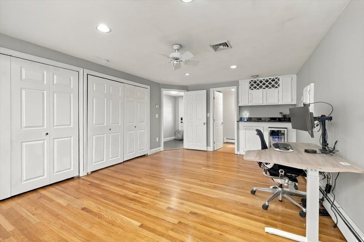 Single Family Residence at 17 Lake St, Braintree MA 02184, Braintree, photo 11 of 29