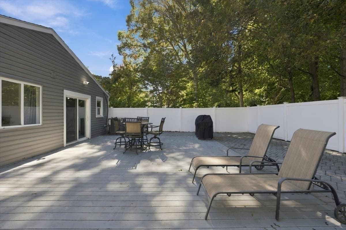 Single Family Residence at 17 Lake St, Braintree MA 02184, Braintree, photo 21 of 29
