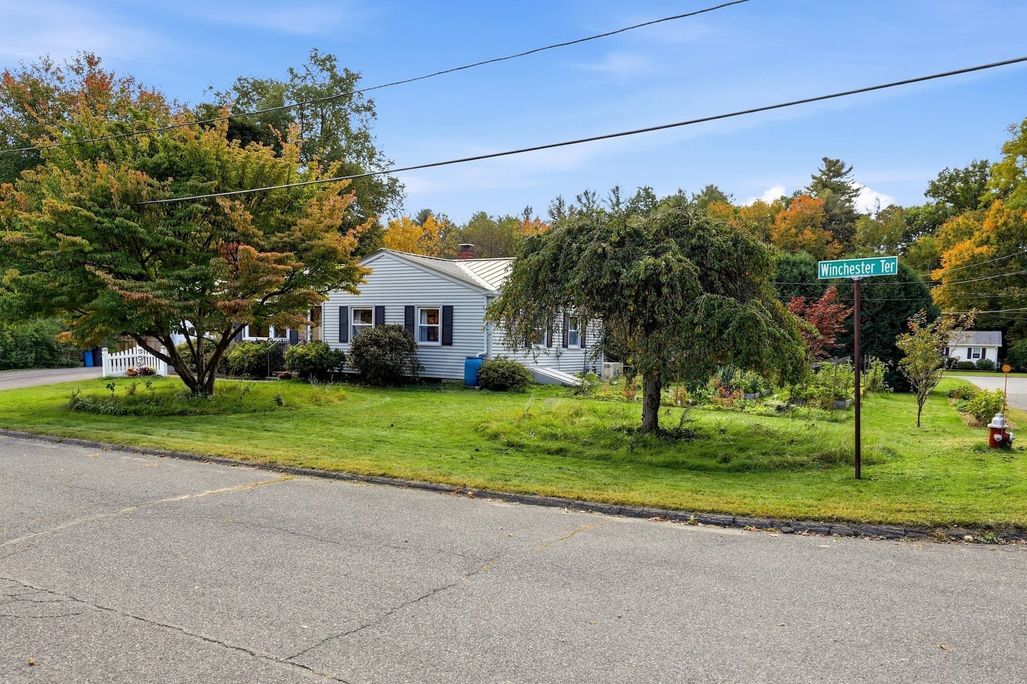 Single Family Residence at 5 Winchester Ter, Northampton MA 01062, Northampton, photo 2 of 35