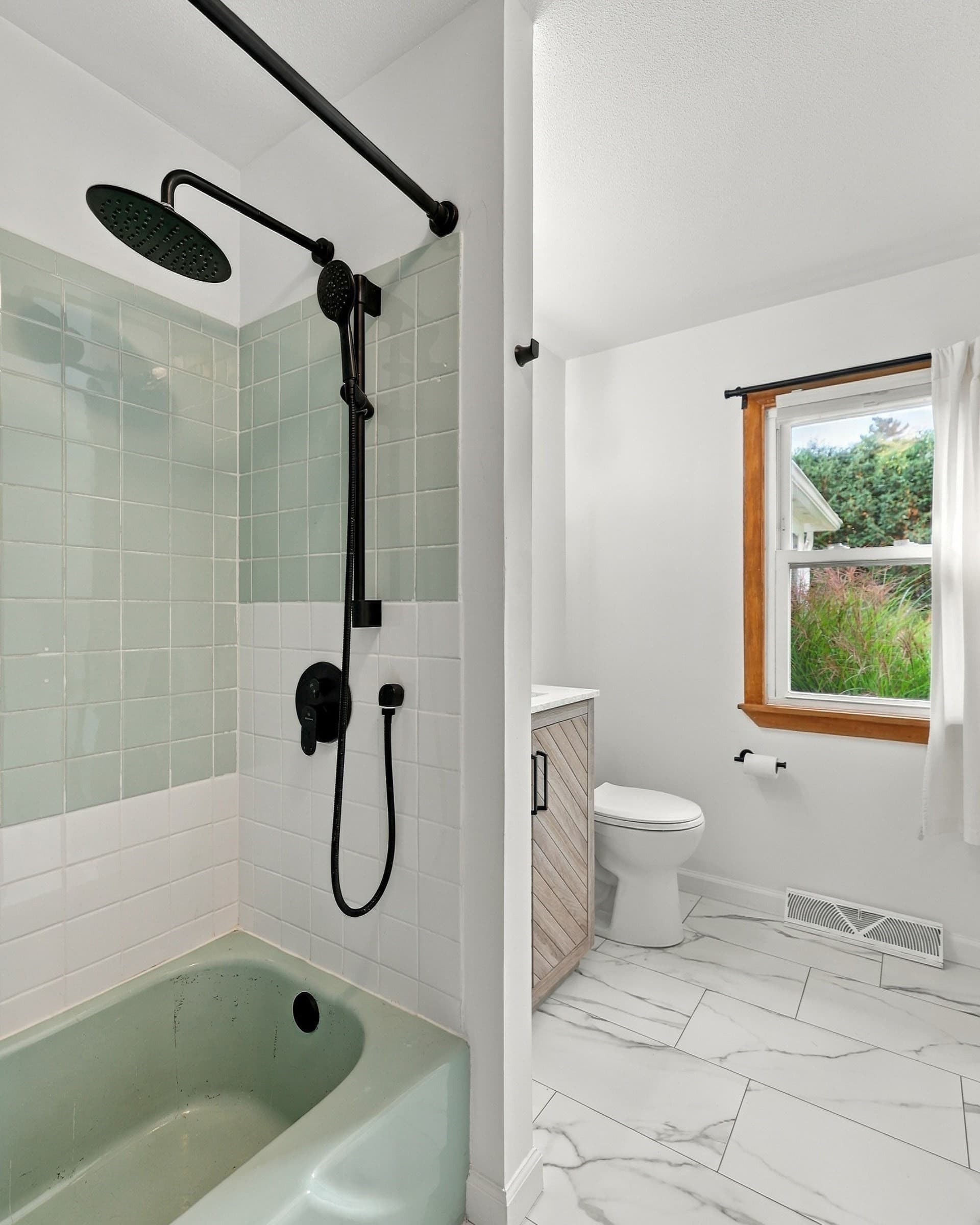 Single Family Residence at 5 Winchester Ter, Northampton MA 01062, Northampton, photo 12 of 35