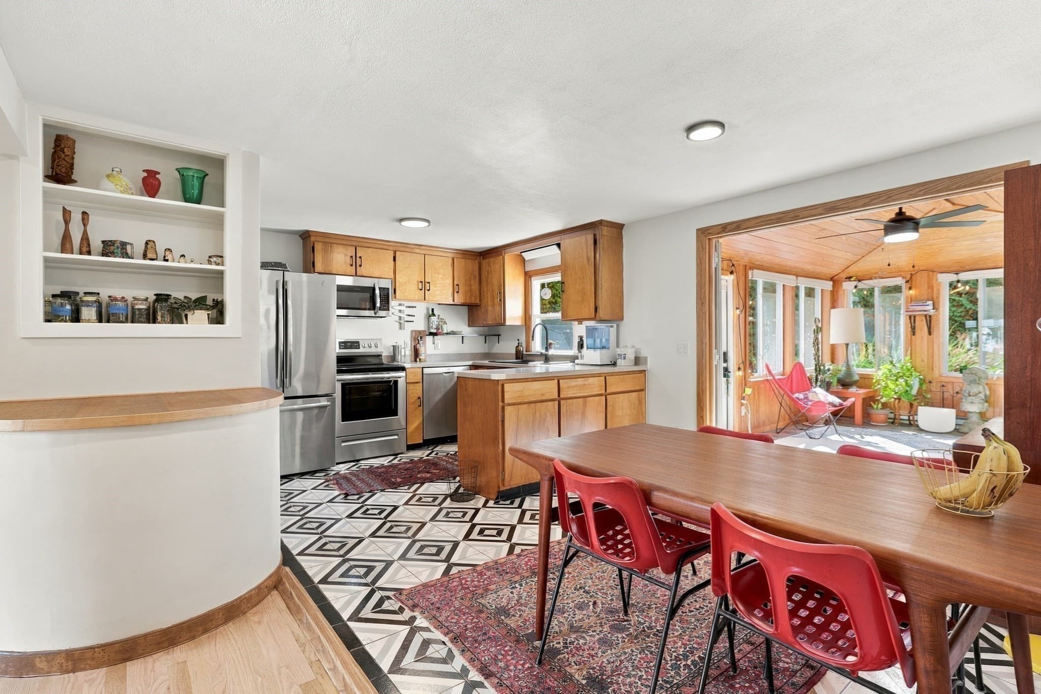 Single Family Residence at 5 Winchester Ter, Northampton MA 01062, Northampton, photo 7 of 35