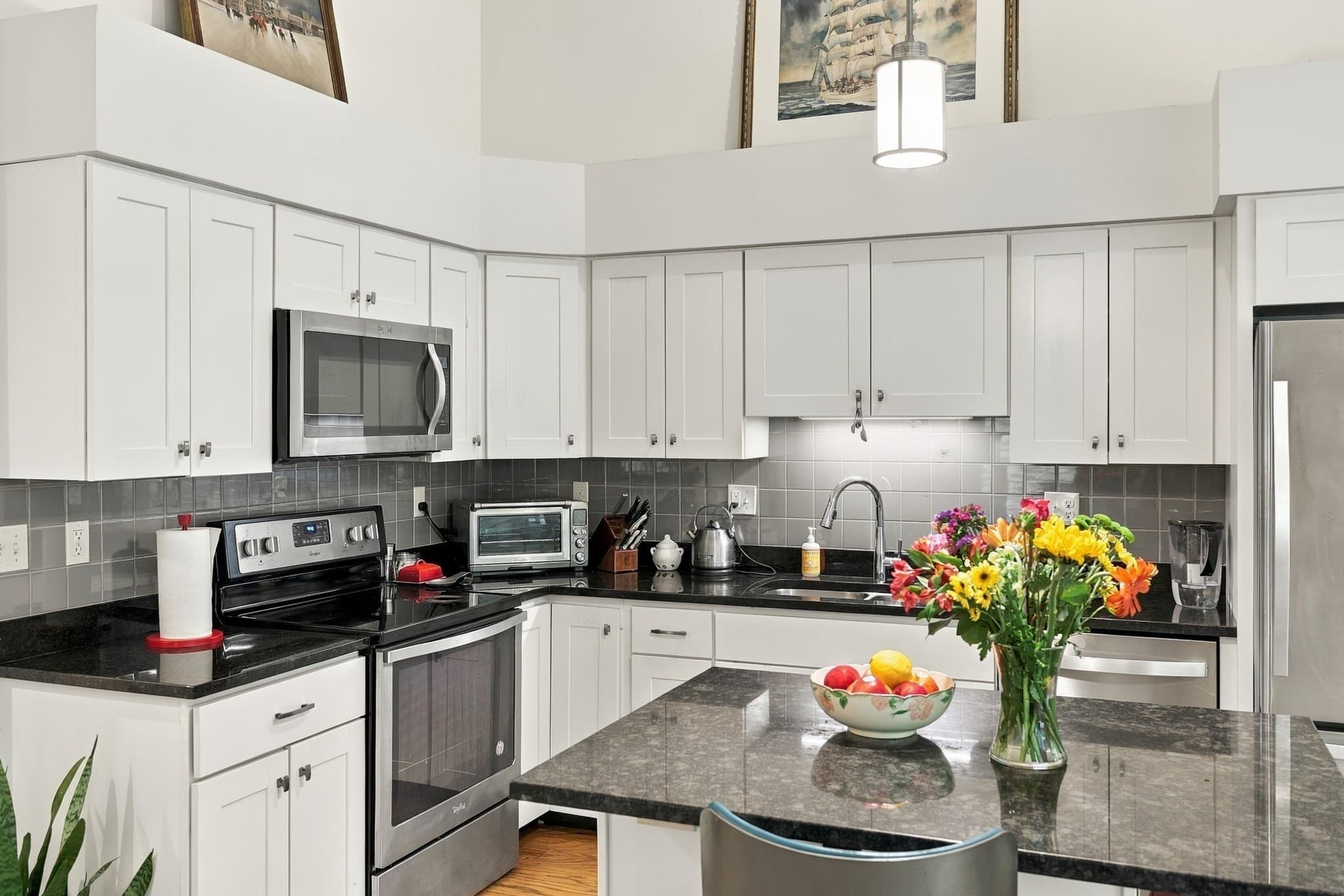 Condominium at 129 Hinckley St # 129, Northampton MA 01062, Northampton, photo 6 of 29