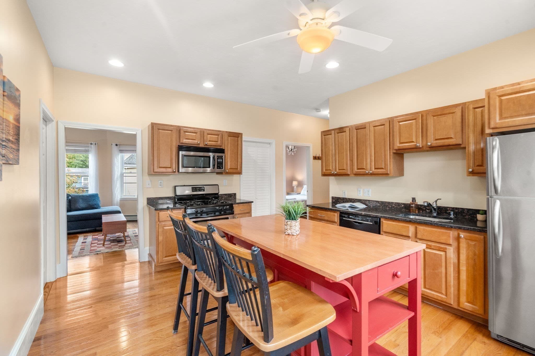Condominium at 111 Sumner St # 2, Quincy MA 02169, Quincy, photo 23 of 42