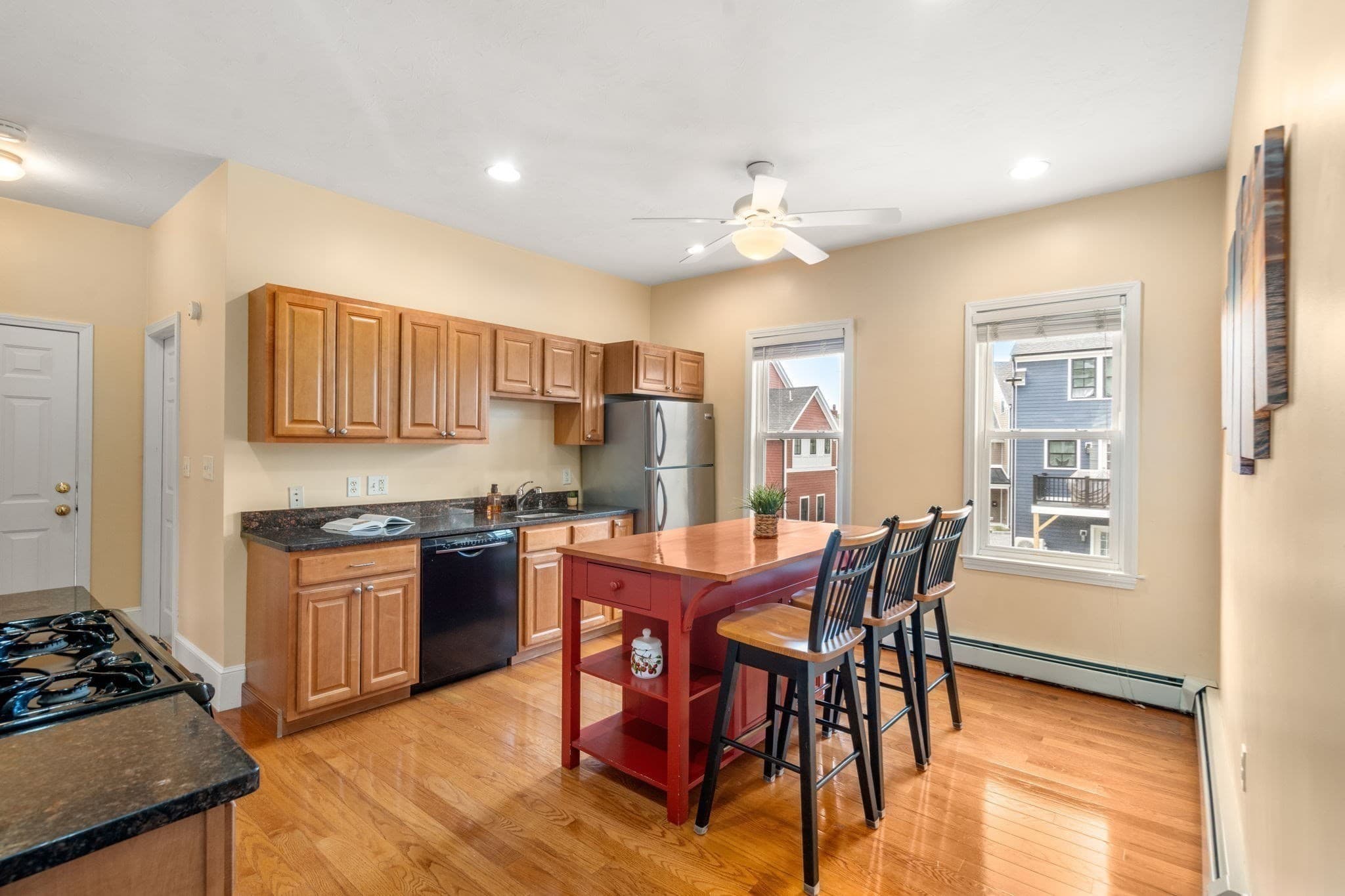 Condominium at 111 Sumner St # 2, Quincy MA 02169, Quincy, photo 20 of 42