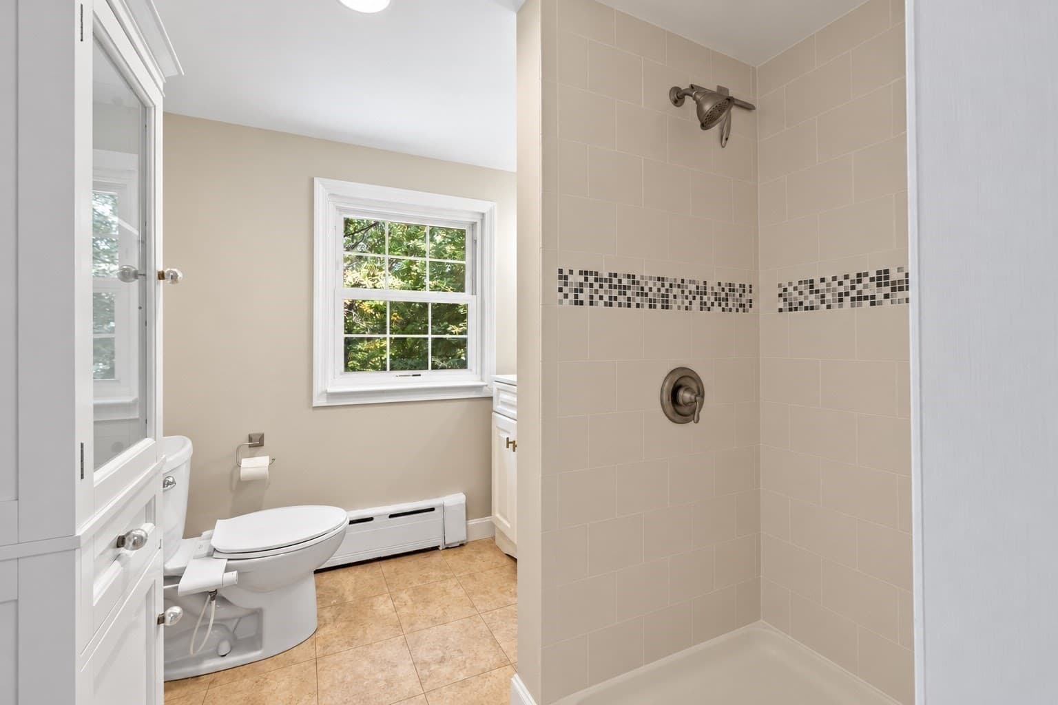 Single Family Residence at 158 Woodland St, West Boylston MA 01583, West Boylston, photo 15 of 25
