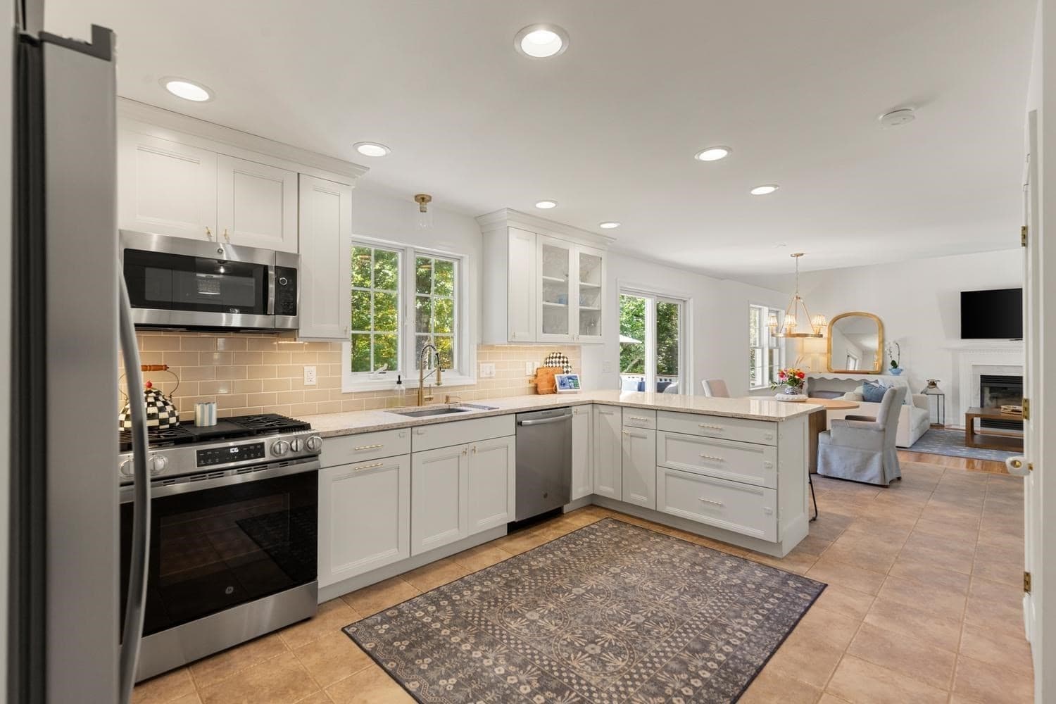 Single Family Residence at 13 Hilton Dr, Newmarket NH 03857, Newmarket, photo 3 of 35