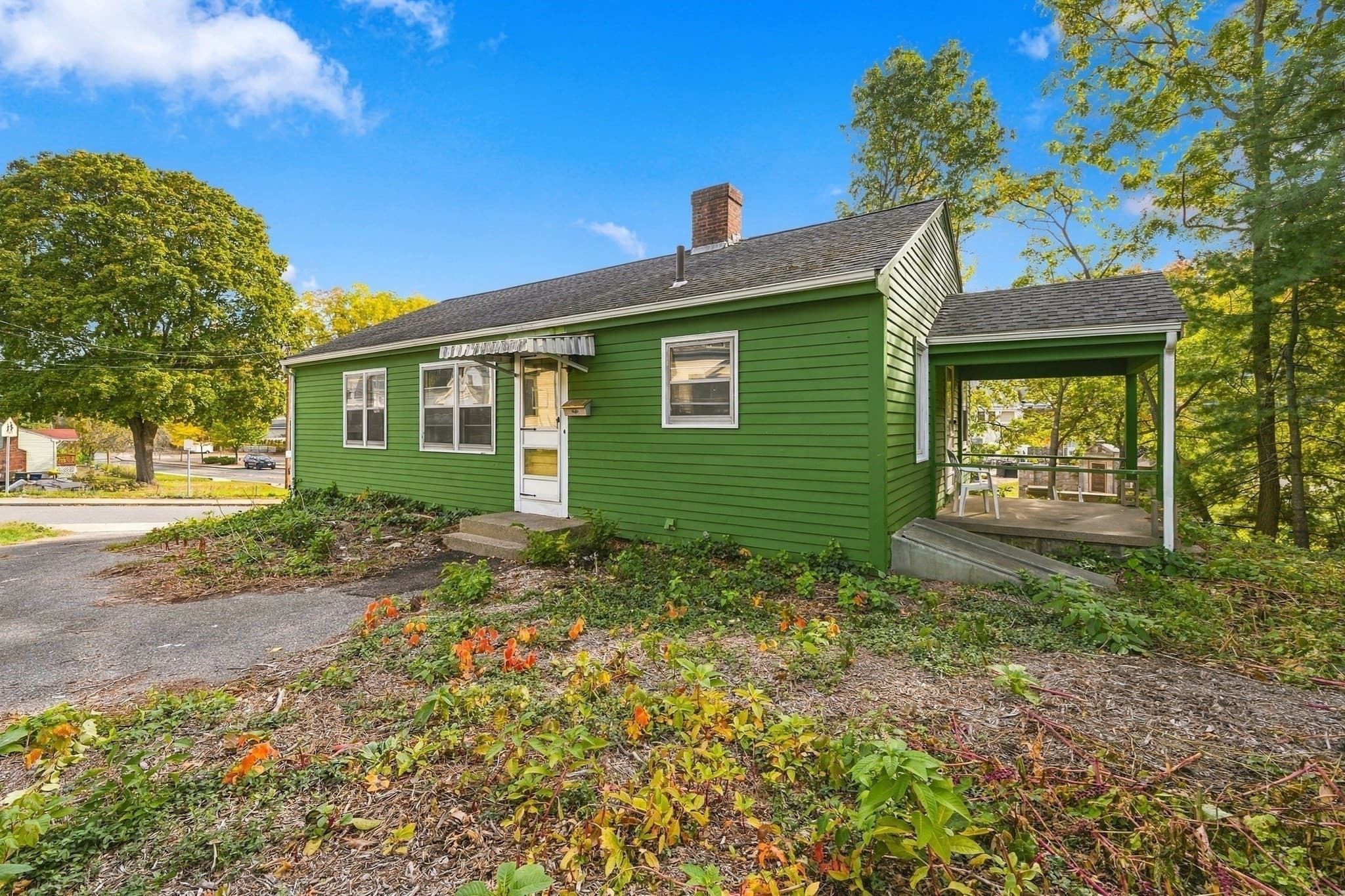 Single Family Residence at 19 Water Terrace, Marlborough MA 01752, Marlborough, photo 2 of 23