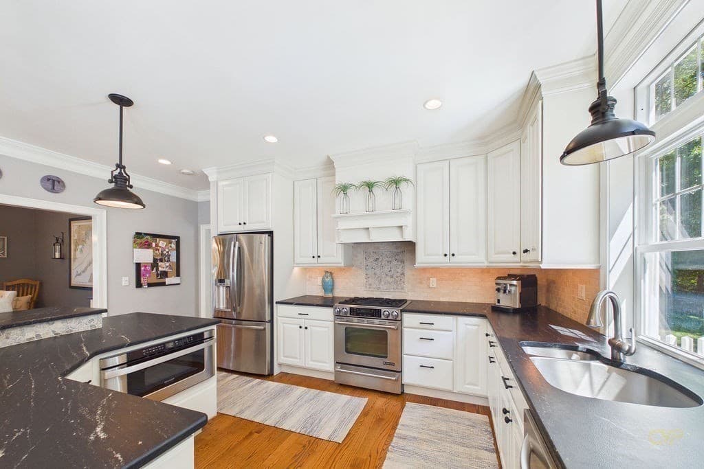 Single Family Residence at 8 Park Pl., Mattapoisett MA 02739, Mattapoisett, photo 22 of 38