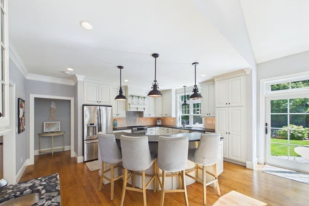 Single Family Residence at 8 Park Pl., Mattapoisett MA 02739, Mattapoisett, photo 20 of 38