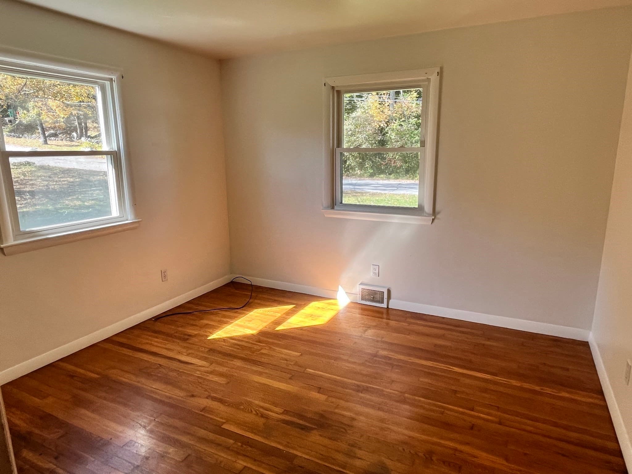 Single Family Residence at 41 Dudley Ave, Northbridge MA 01588, Northbridge, photo 7 of 16