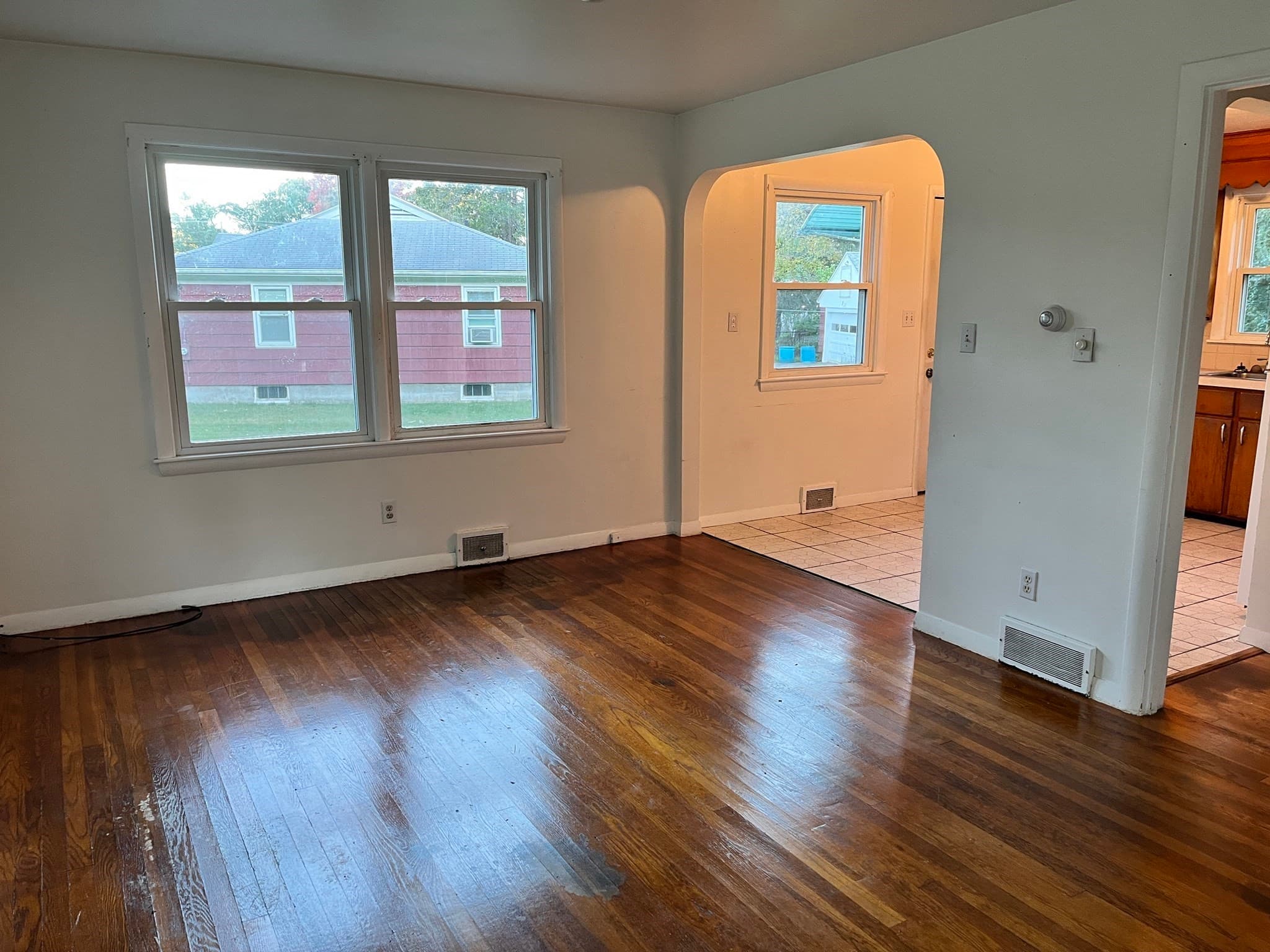 Single Family Residence at 41 Dudley Ave, Northbridge MA 01588, Northbridge, photo 5 of 16