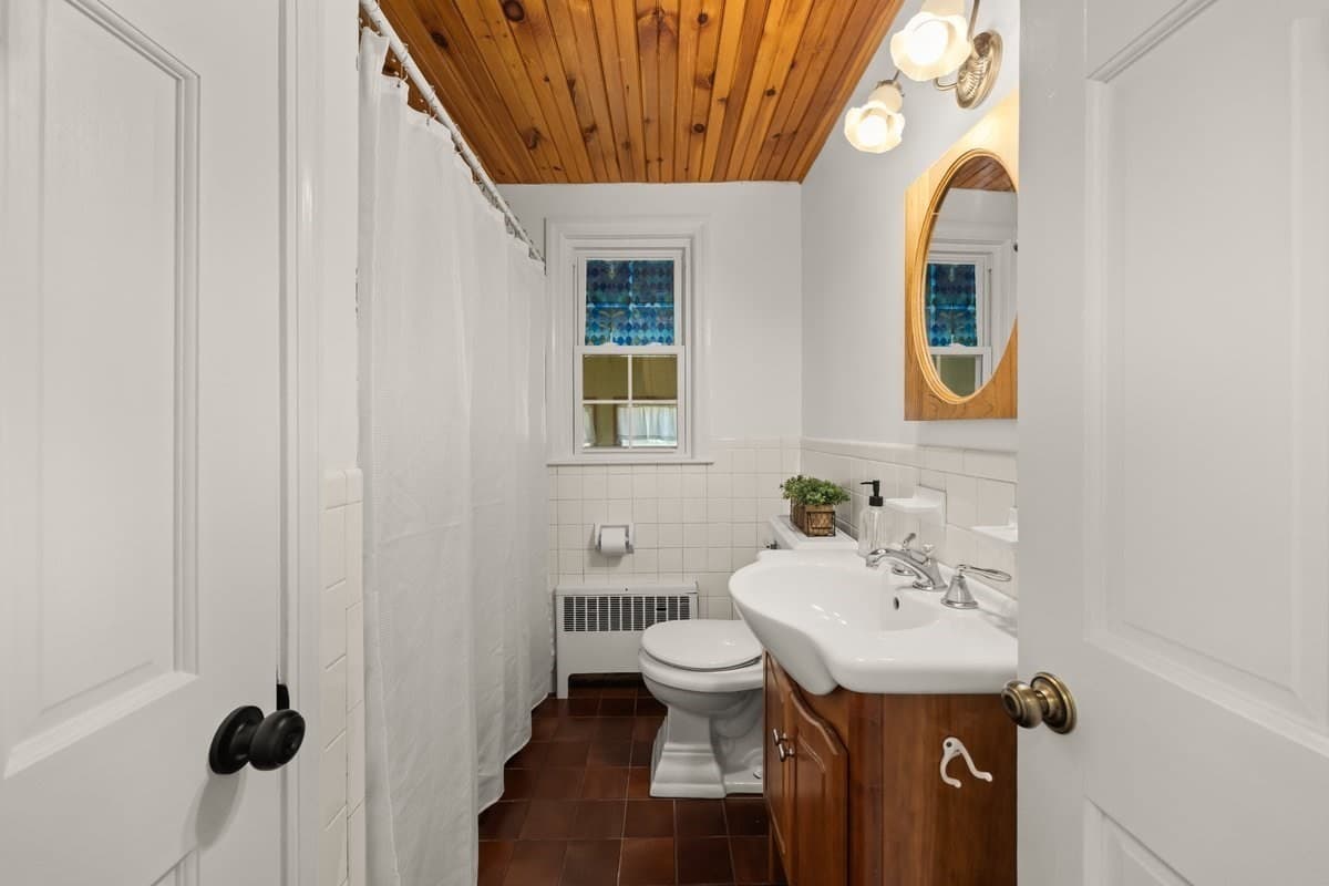 Single Family Residence at 43 Irving Drive, Walpole MA 02081, Walpole, photo 10 of 42