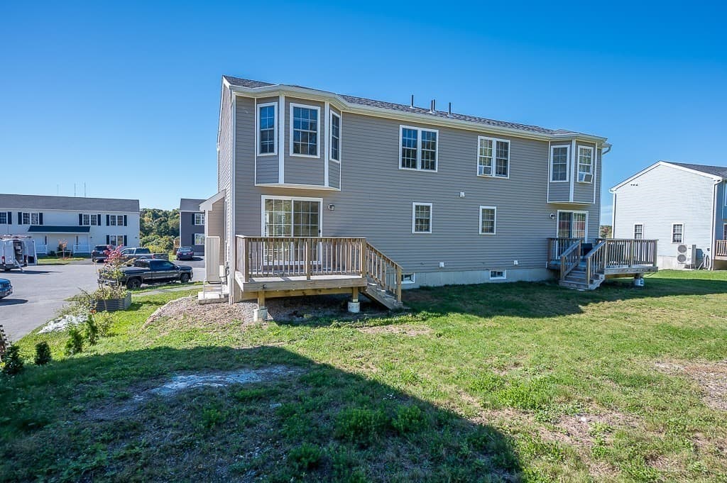 Single Family Residence at 7 Snowberry Cir, Worcester MA 01607, Worcester, photo 25 of 31