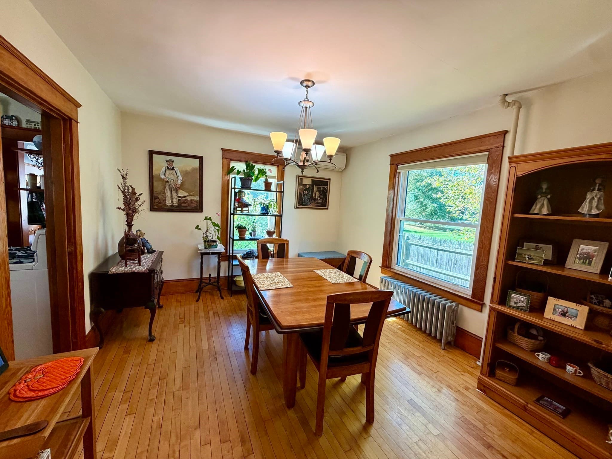 Single Family Residence at 22 Madison Circle, Greenfield MA 01301, Greenfield, photo 9 of 31