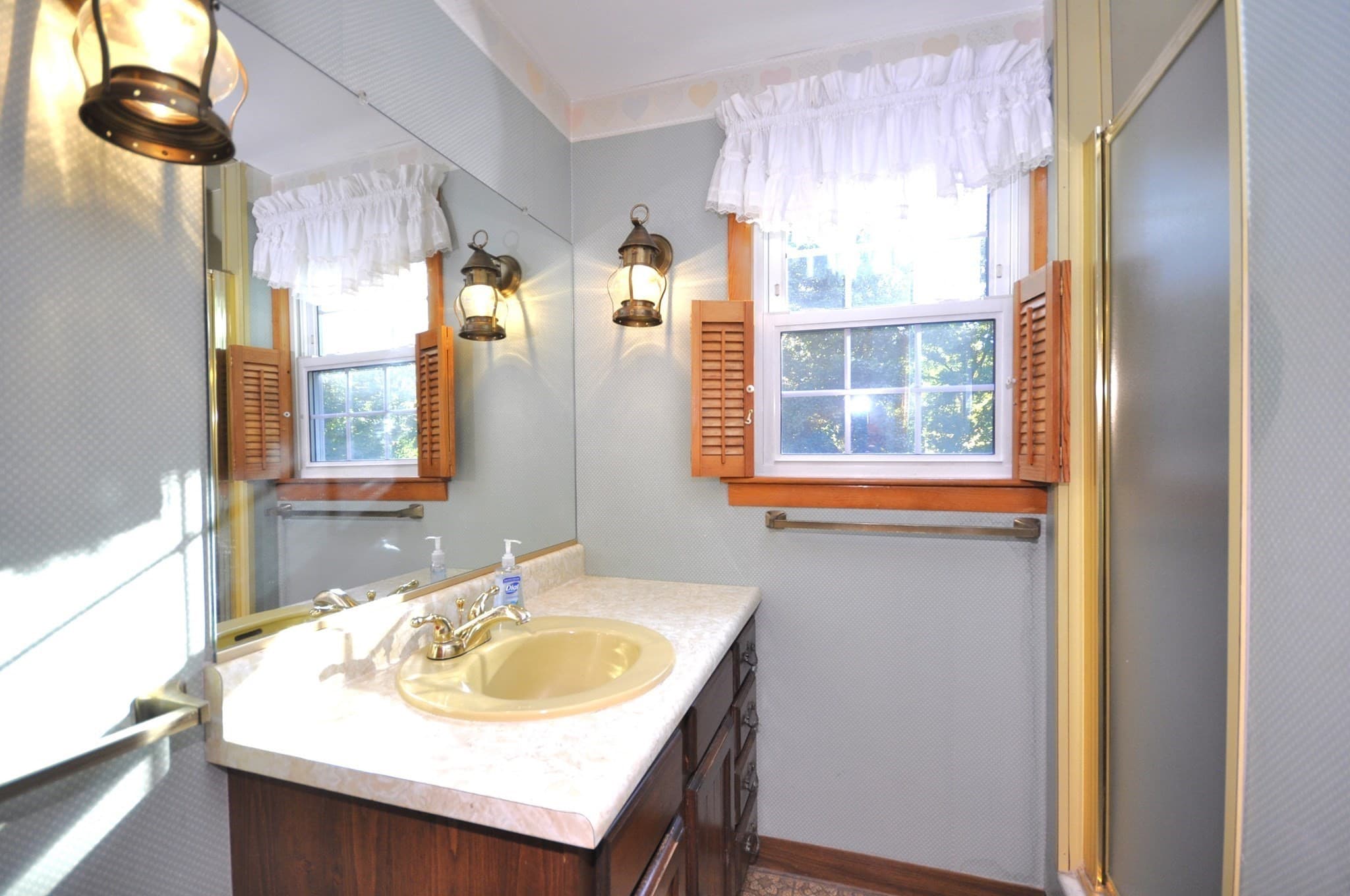 Single Family Residence at 1008 Washington St, East Bridgewater MA 02333, East Bridgewater, photo 19 of 26