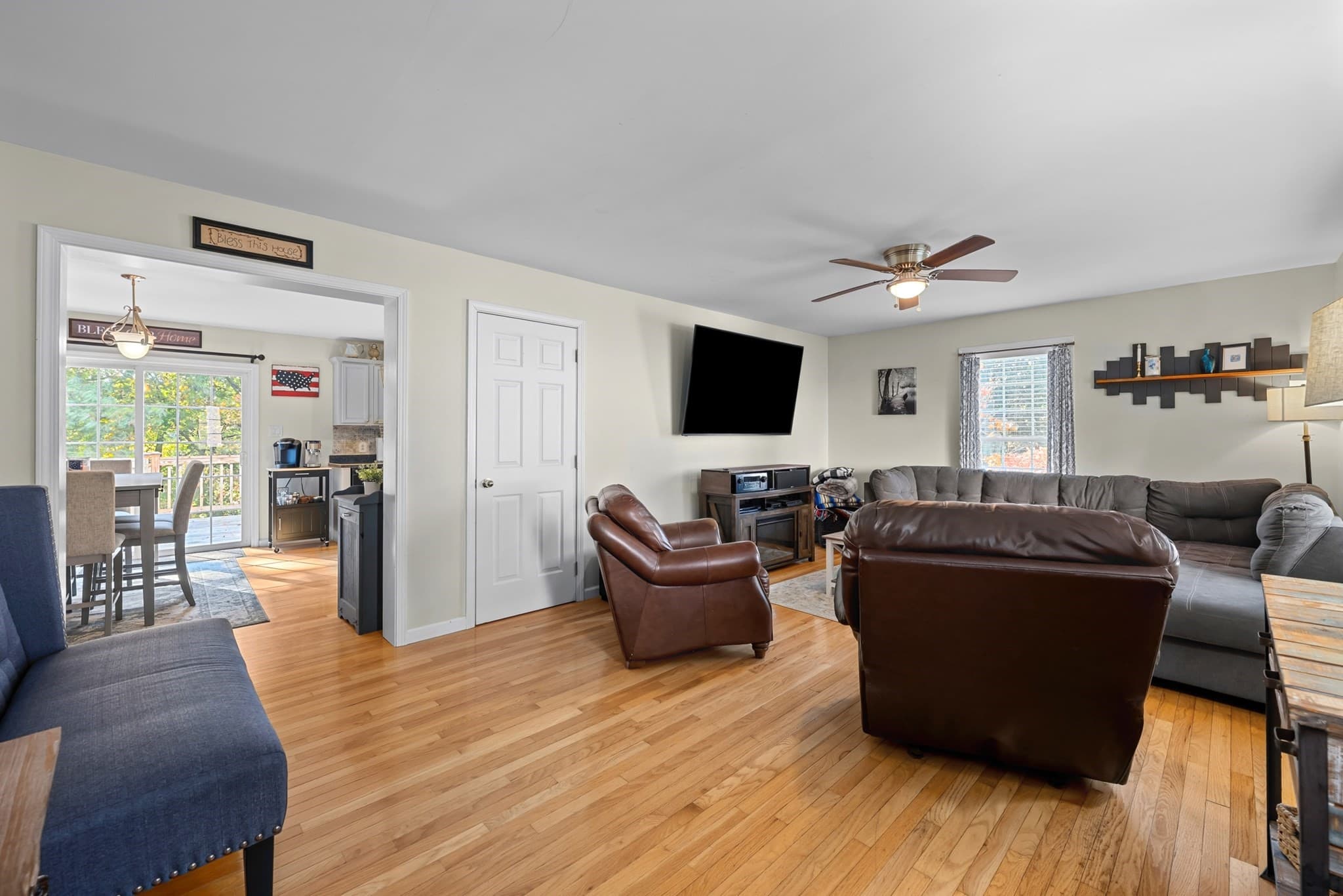 Condominium at 14 Central Tree Rd # 14, Rutland MA 01543, Rutland, photo 7 of 39