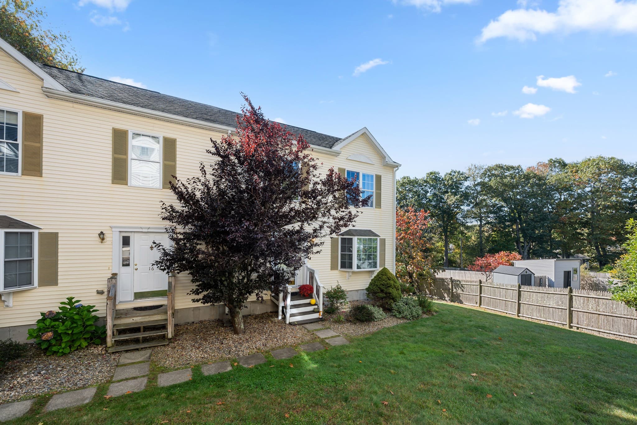 Condominium at 14 Central Tree Rd # 14, Rutland MA 01543, Rutland, photo 3 of 39