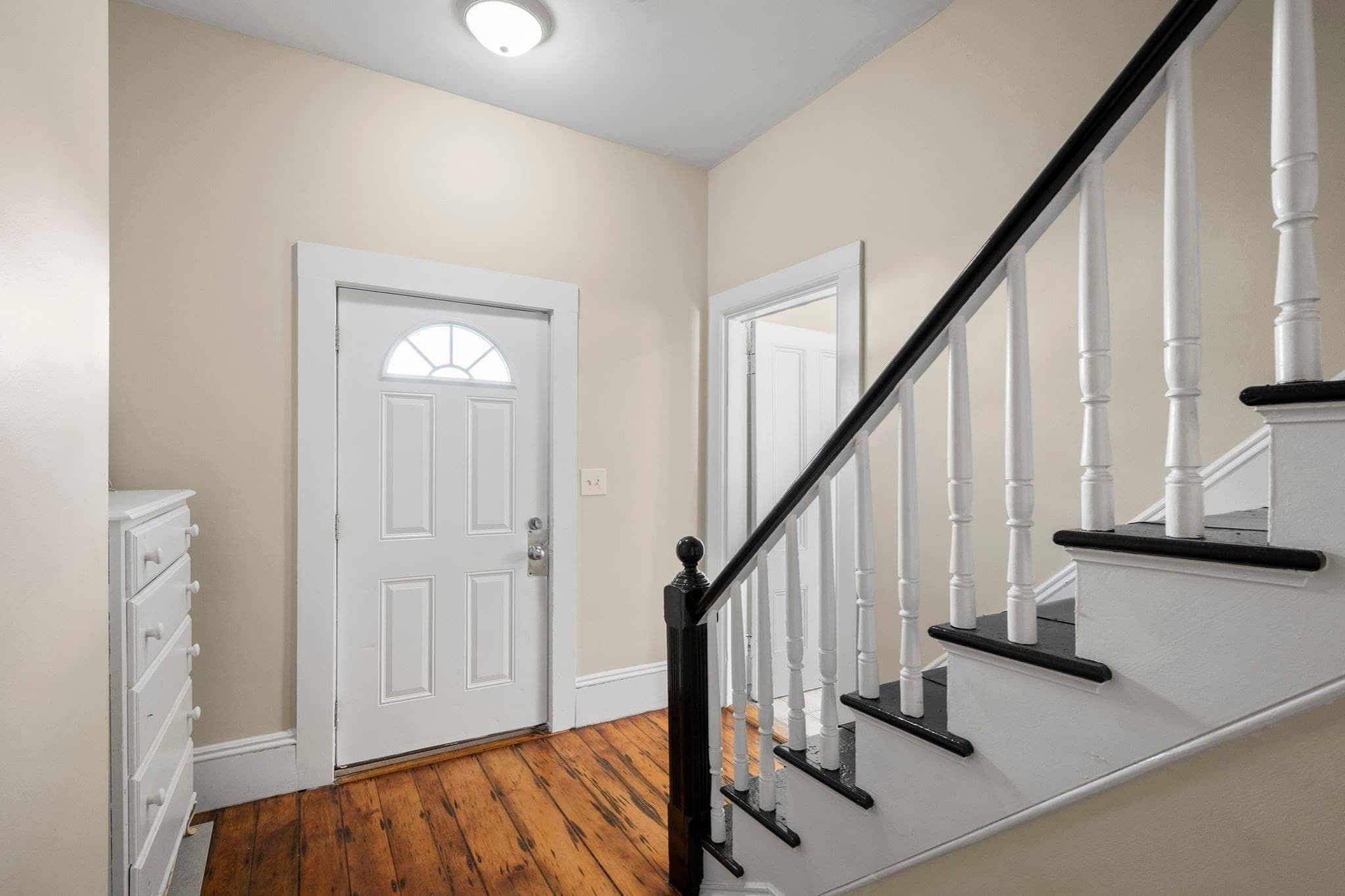 Multi Family at 7 Alice Ave, Lynn MA 01902, Lynn, photo 13 of 37