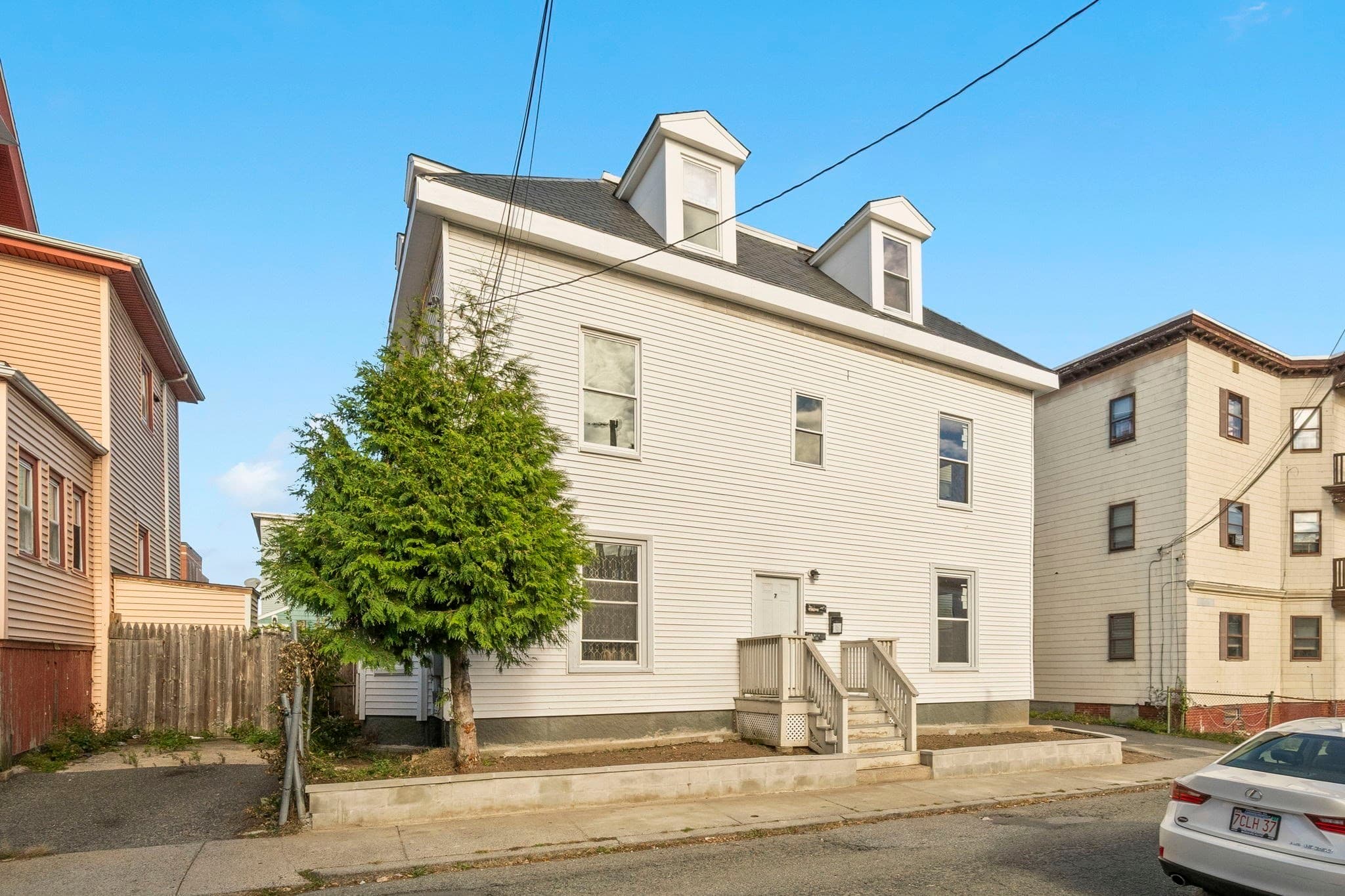 7 Alice Ave, Lynn MA 01902