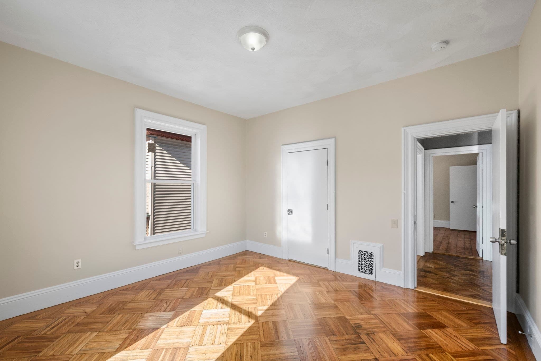 Multi Family at 7 Alice Ave, Lynn MA 01902, Lynn, photo 14 of 37