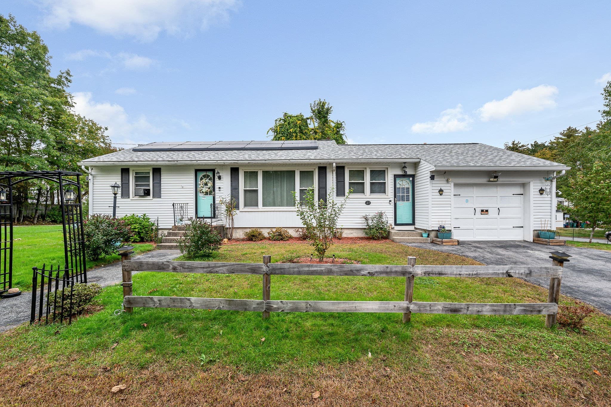 27 Legros Street, Fitchburg MA 01420