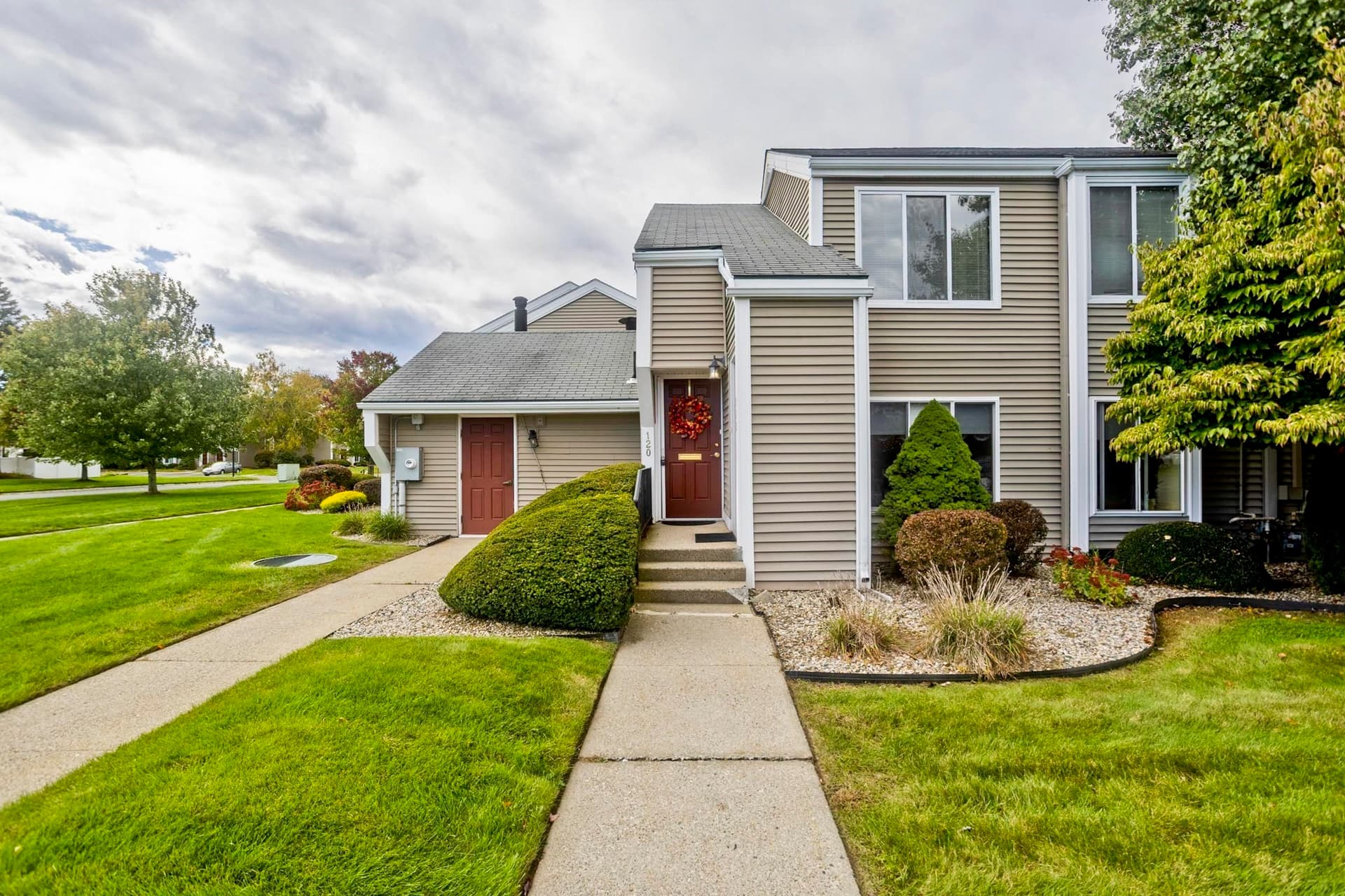 120 Nassau Dr # 120, Springfield MA 01129