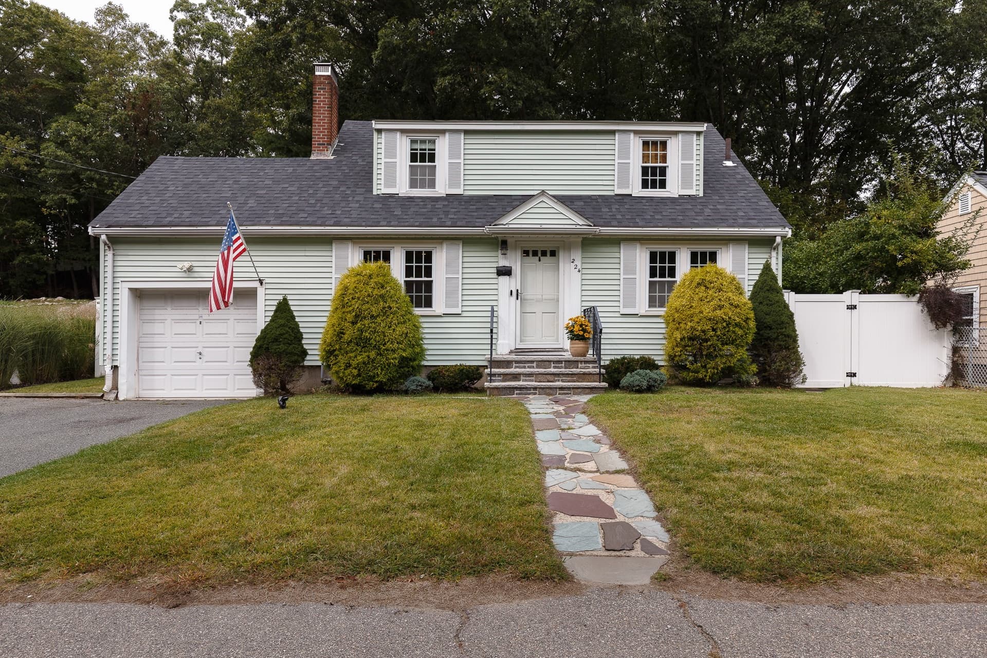 224 Turtle Pond Pkwy, Boston MA 02136