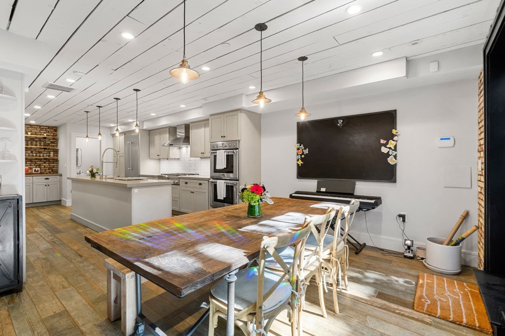 Single Family Residence at 12 1/2 Lawrence, Boston MA 02116, Boston, photo 17 of 35