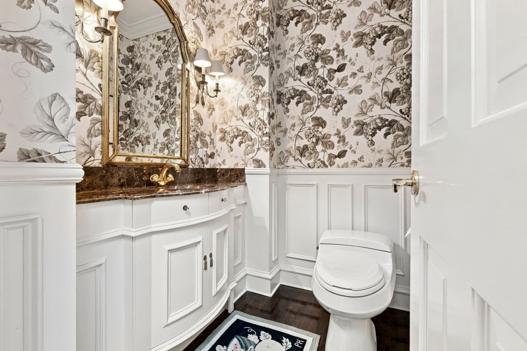 Condominium at 21-23 Marlborough Street # 4, Boston MA 02116, Boston, photo 15 of 24