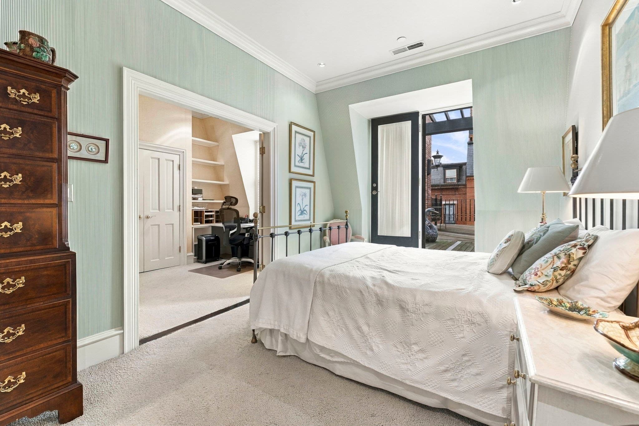 Condominium at 21-23 Marlborough Street # 4, Boston MA 02116, Boston, photo 19 of 24