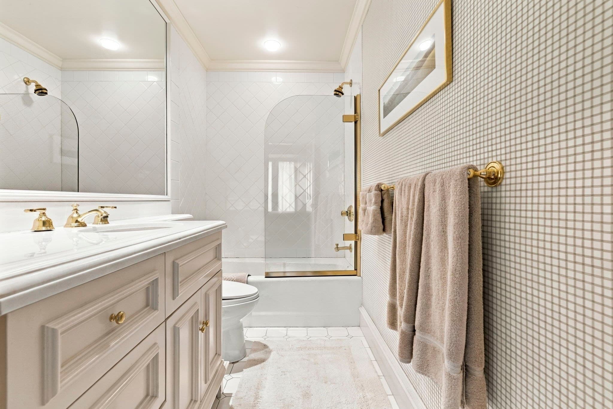Condominium at 21-23 Marlborough Street # 4, Boston MA 02116, Boston, photo 21 of 24