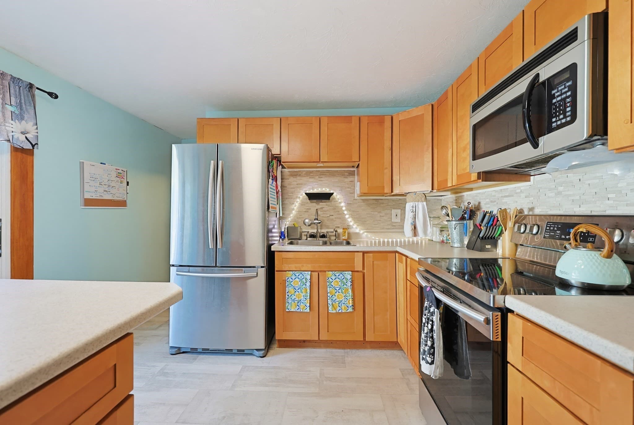 Single Family Residence at 462 Twichell St, Athol MA 01331, Athol, photo 7 of 29