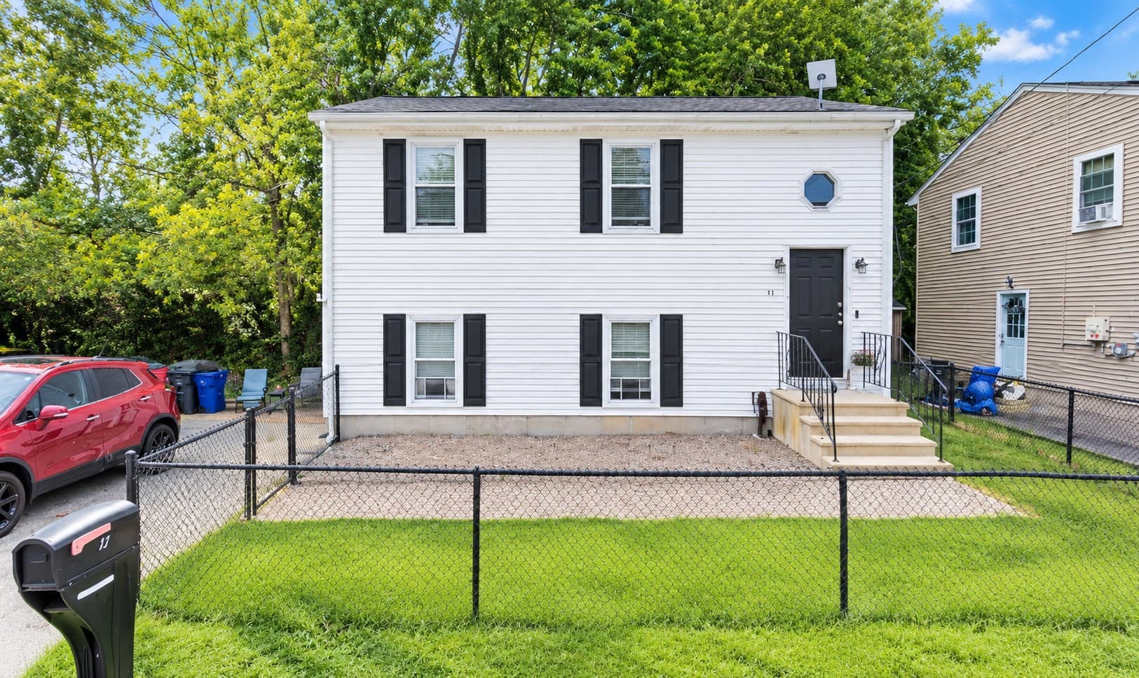 10 Mate Dr, Fall River MA 02721