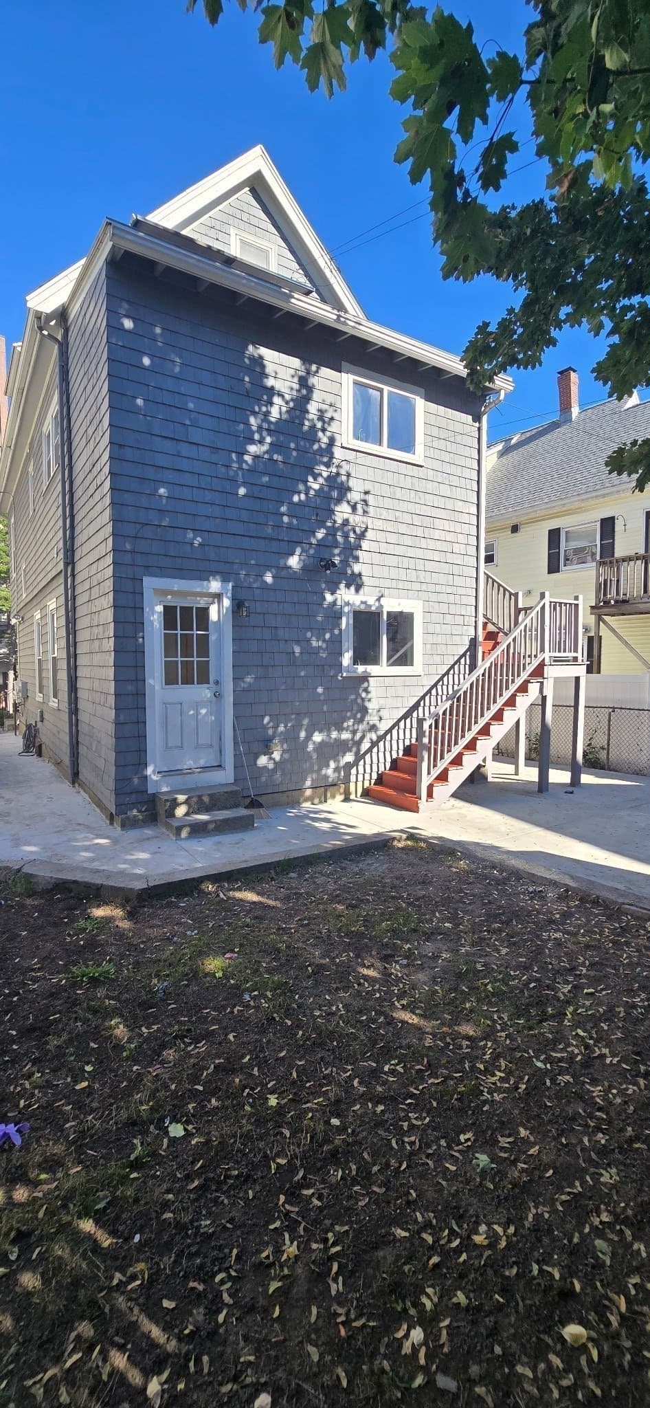 Multi Family at 376 Ferry St, Everett MA 02149, Everett, photo 3 of 19