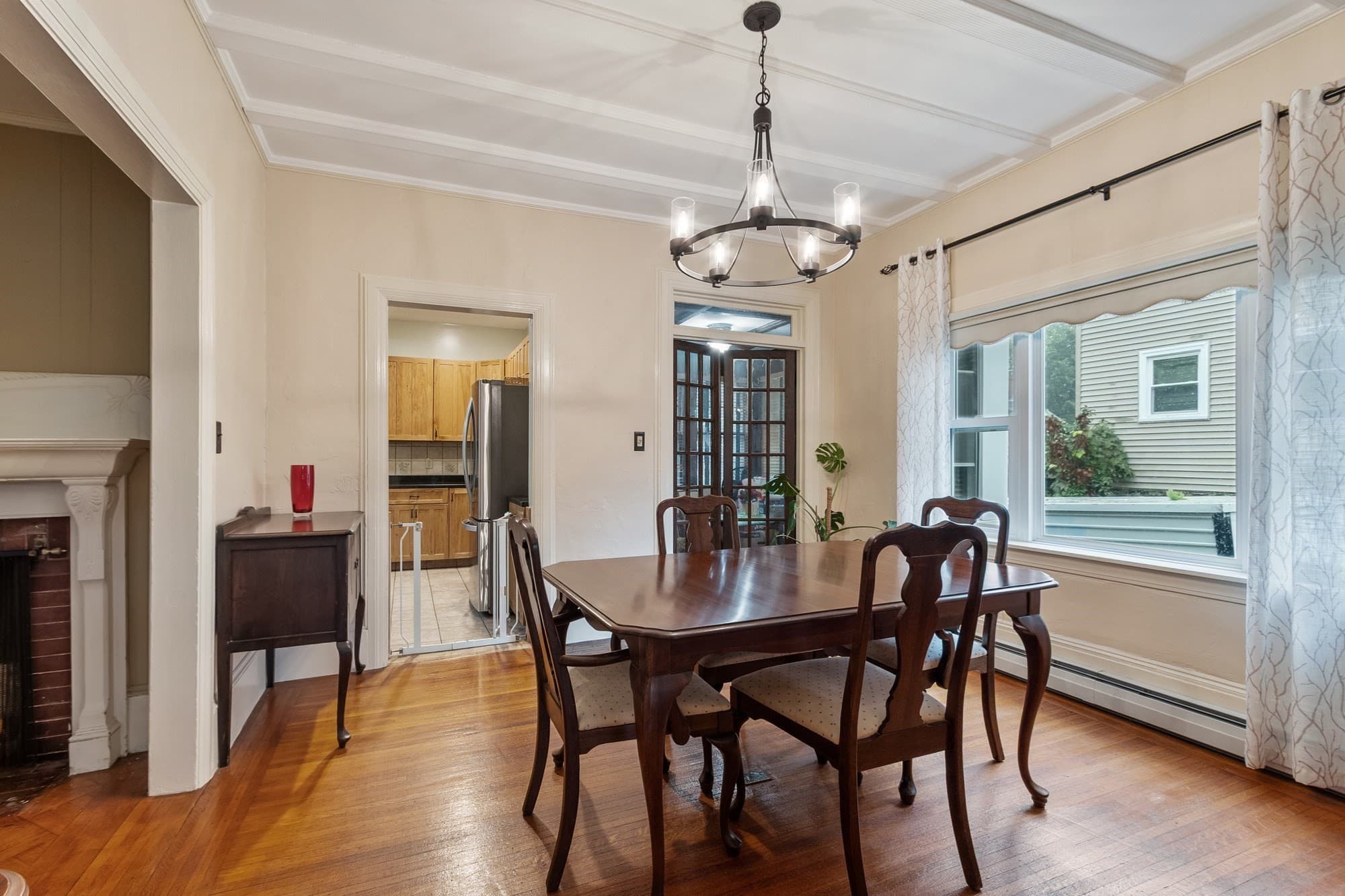Single Family Residence at 10 Byron St, Haverhill MA 01835, Haverhill, photo 13 of 42