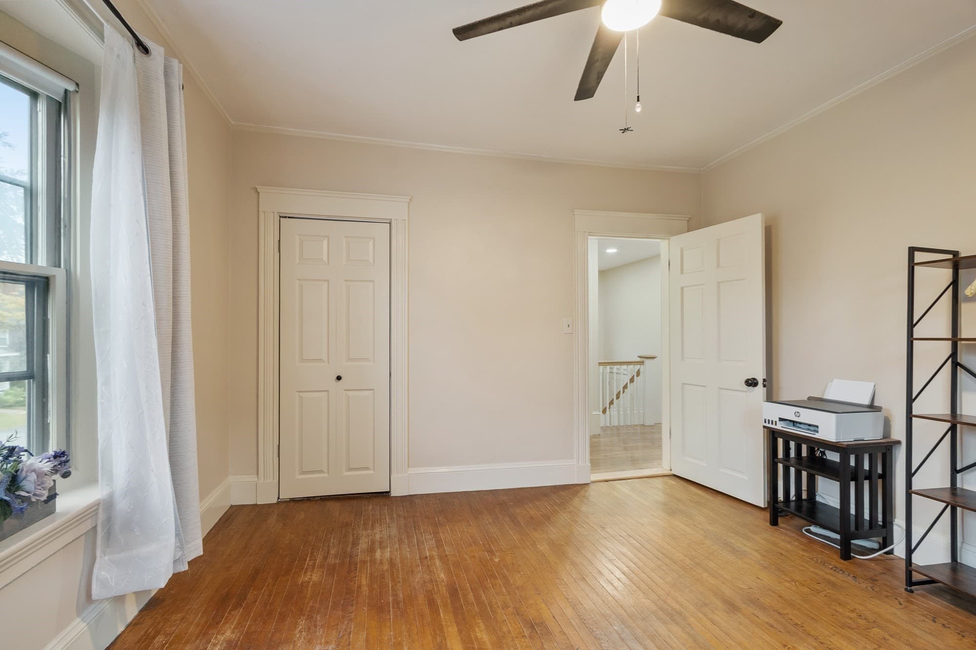 Single Family Residence at 10 Byron St, Haverhill MA 01835, Haverhill, photo 30 of 42