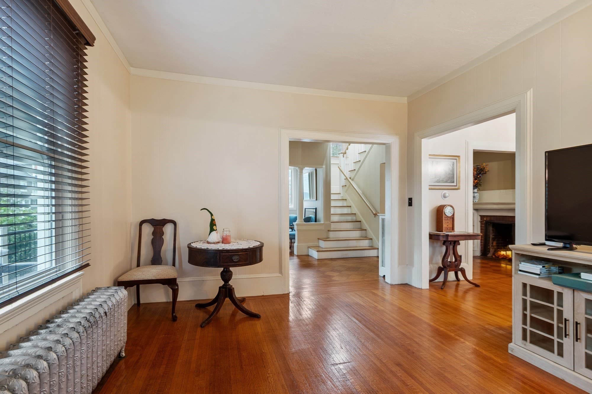Single Family Residence at 10 Byron St, Haverhill MA 01835, Haverhill, photo 11 of 42