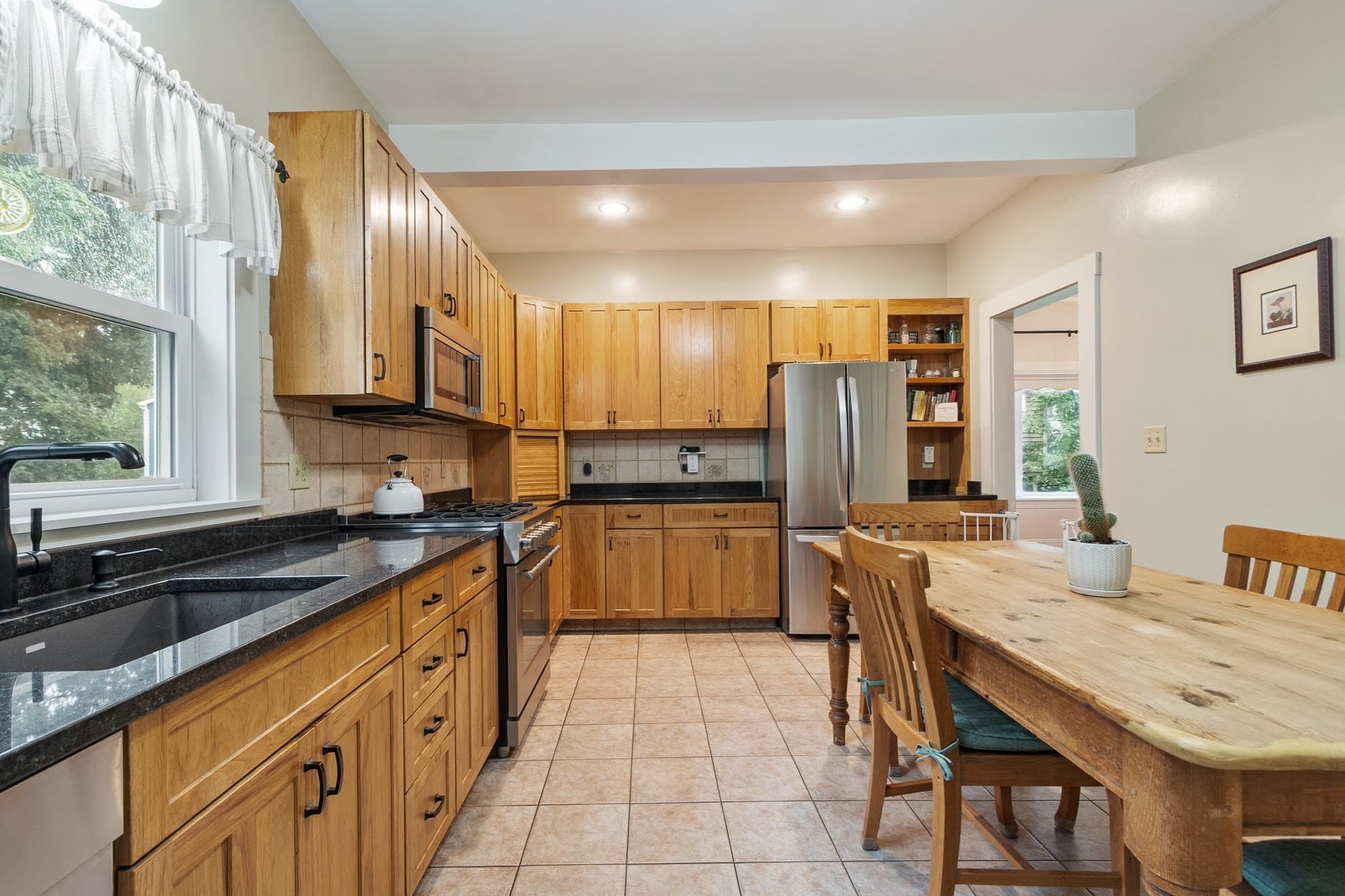 Single Family Residence at 10 Byron St, Haverhill MA 01835, Haverhill, photo 21 of 42