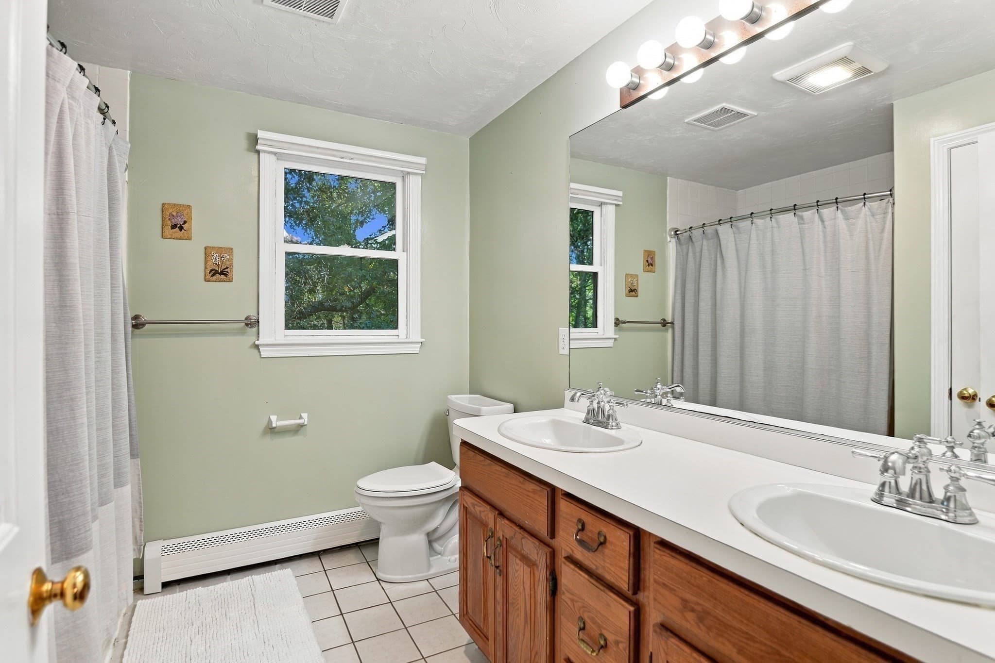 Single Family Residence at 10 Kings Lane, Medway MA 02053, Medway, photo 27 of 40