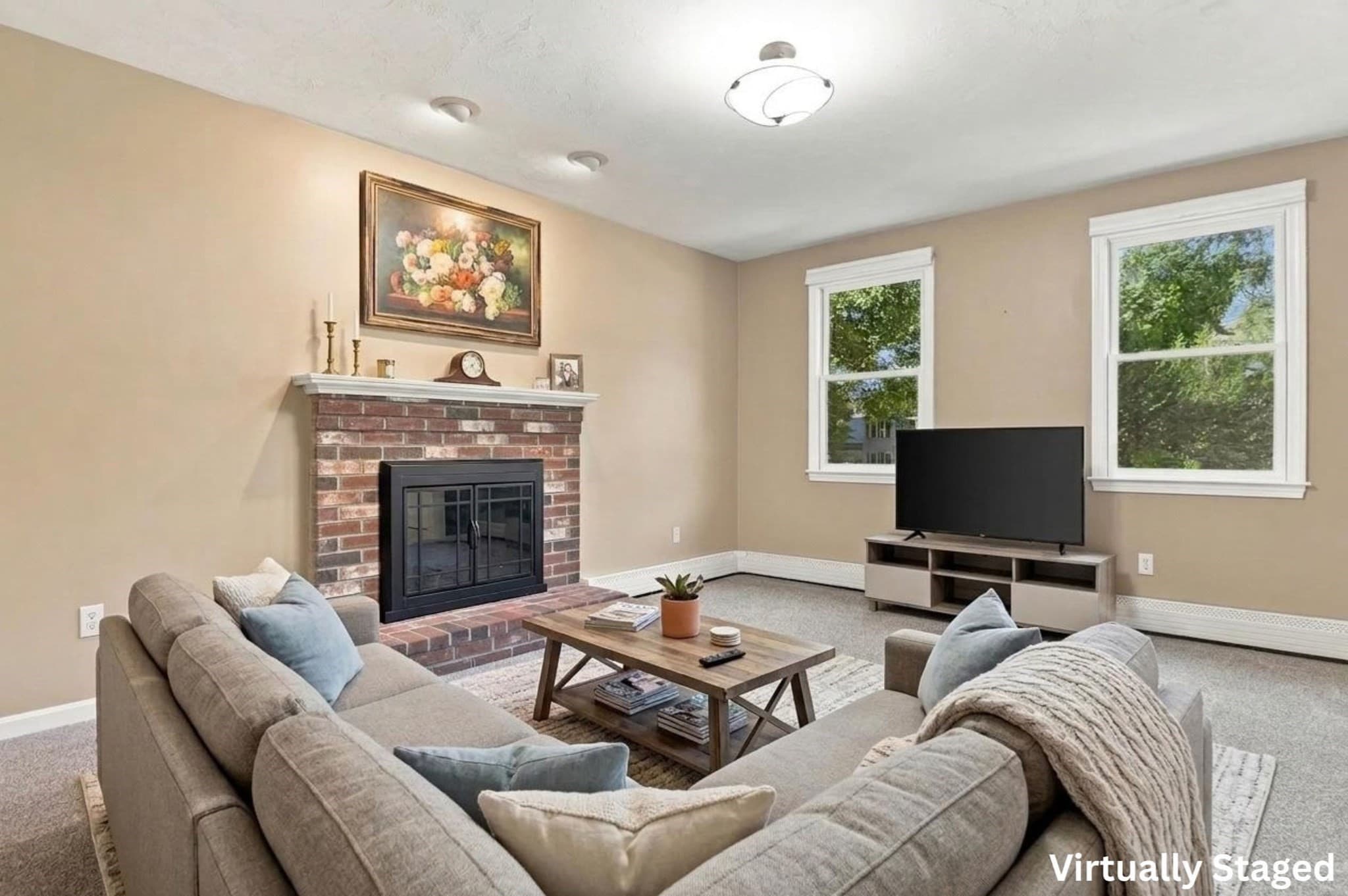 Single Family Residence at 10 Kings Lane, Medway MA 02053, Medway, photo 3 of 40
