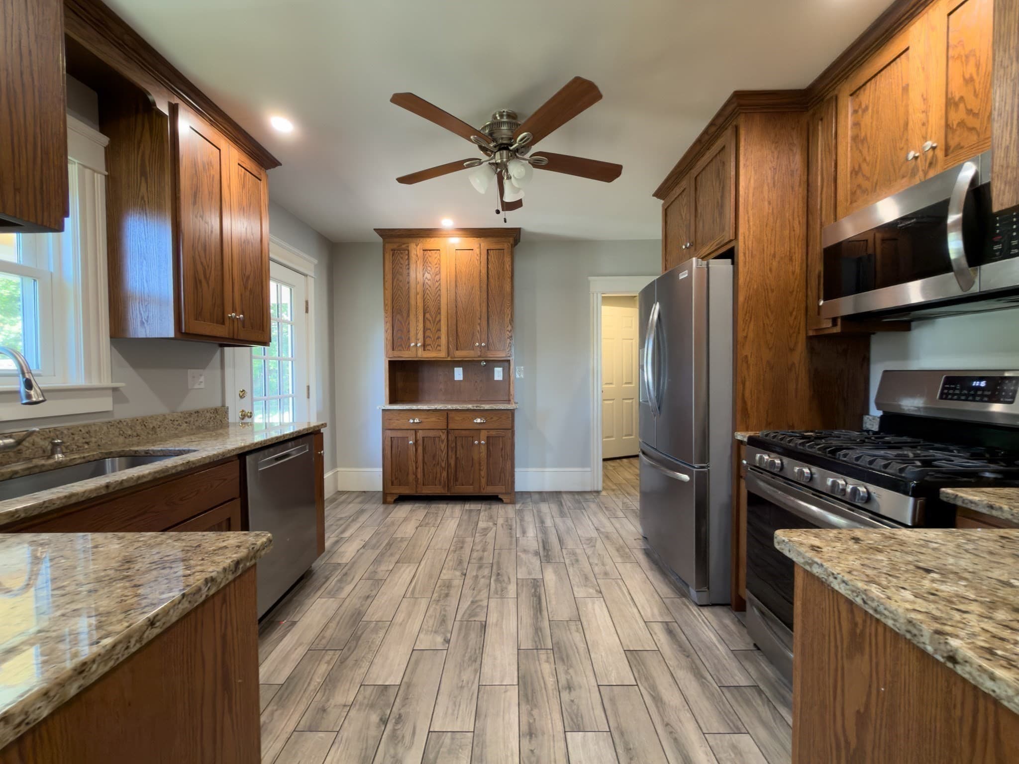 Single Family Residence at 1327 Providence Rd, Northbridge MA 01588, Northbridge, photo 10 of 29