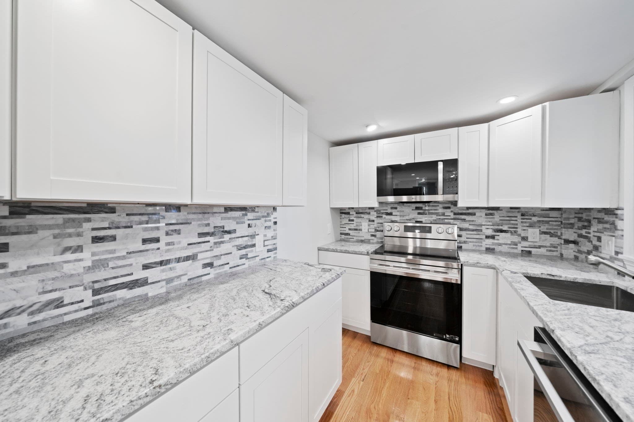 Single Family Residence at 1429 Pleasant Street, Weymouth MA 02189, Weymouth, photo 3 of 28