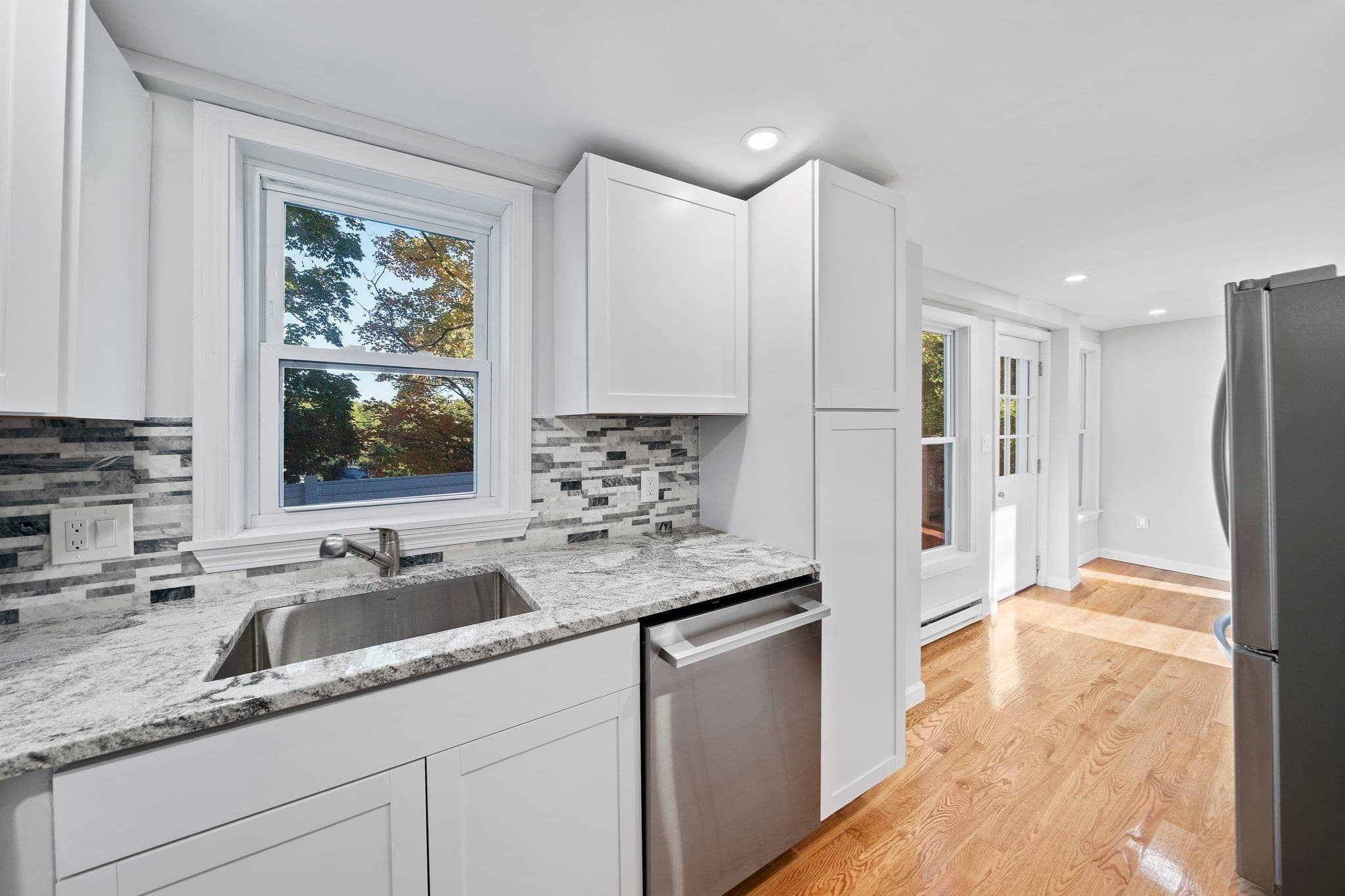Single Family Residence at 1429 Pleasant Street, Weymouth MA 02189, Weymouth, photo 4 of 28